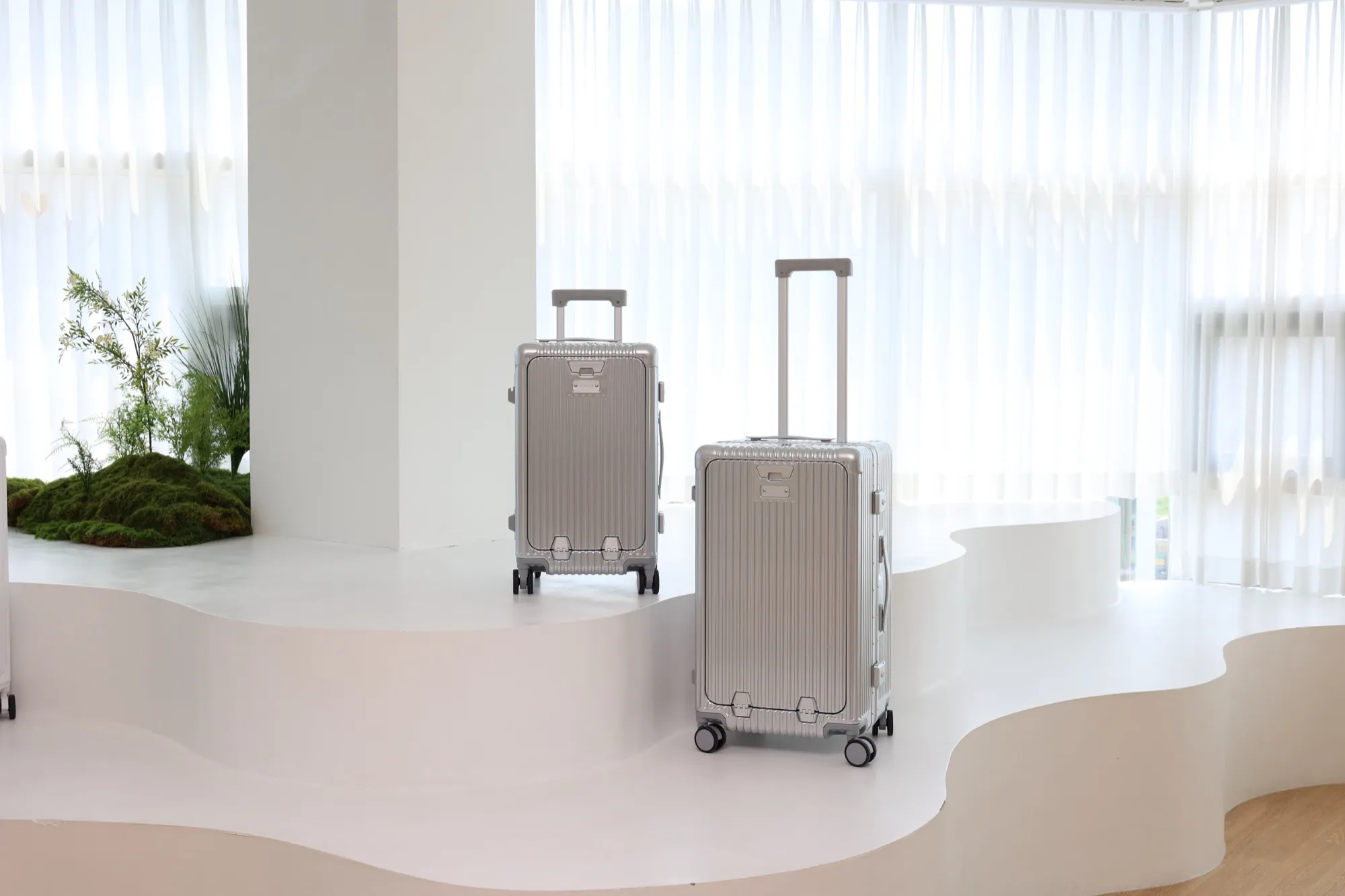 Vergia Voyage — Soute · 24″, coloris Argent